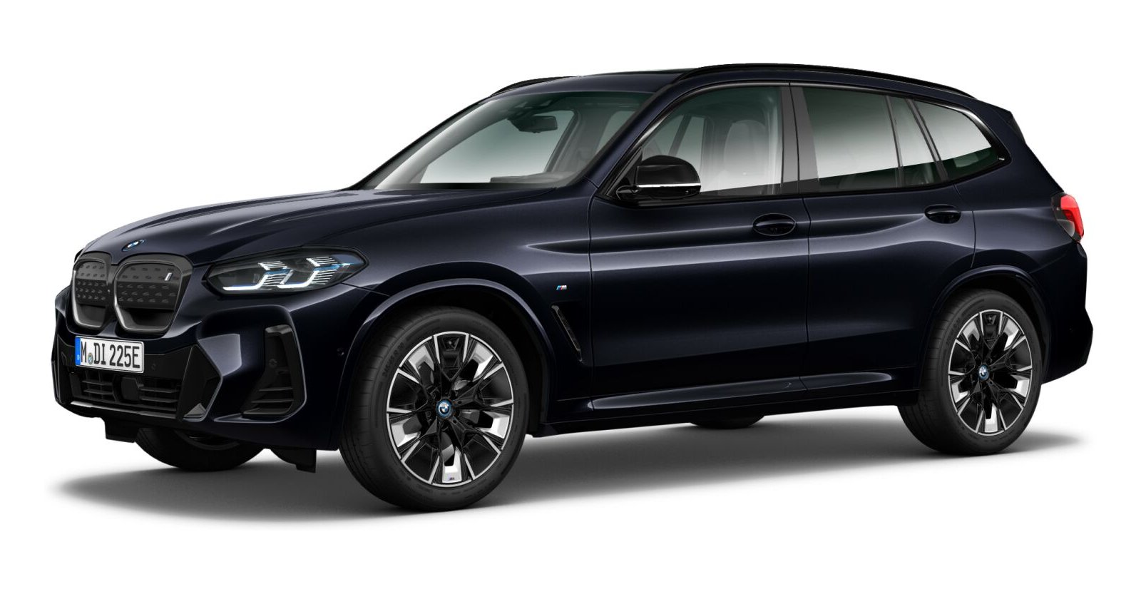 BMW iX3 in Schwarz von vorne BMW iX3 in Schwarz von vorne