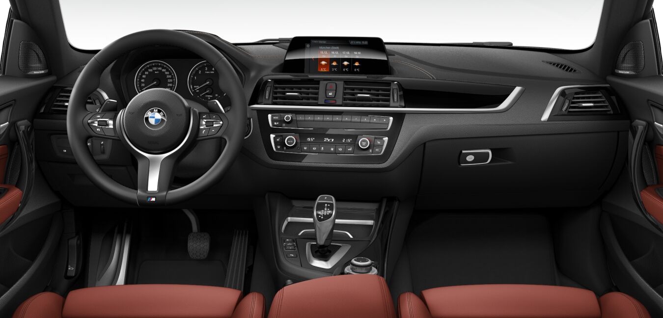 BMW BMW 2er im Innenraum von vorne BMW BMW 2er im Innenraum von vorne