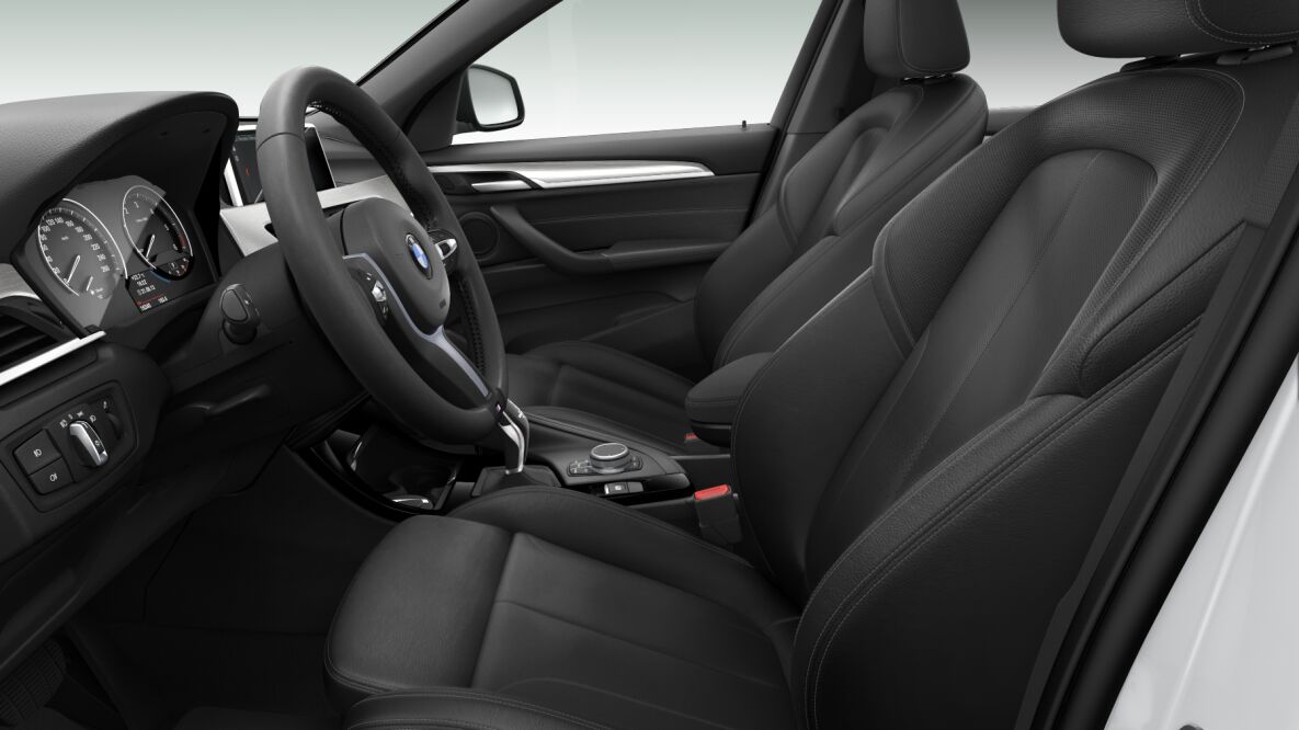 BMW BMW X im Innenraum seitlich BMW BMW X im Innenraum seitlich
