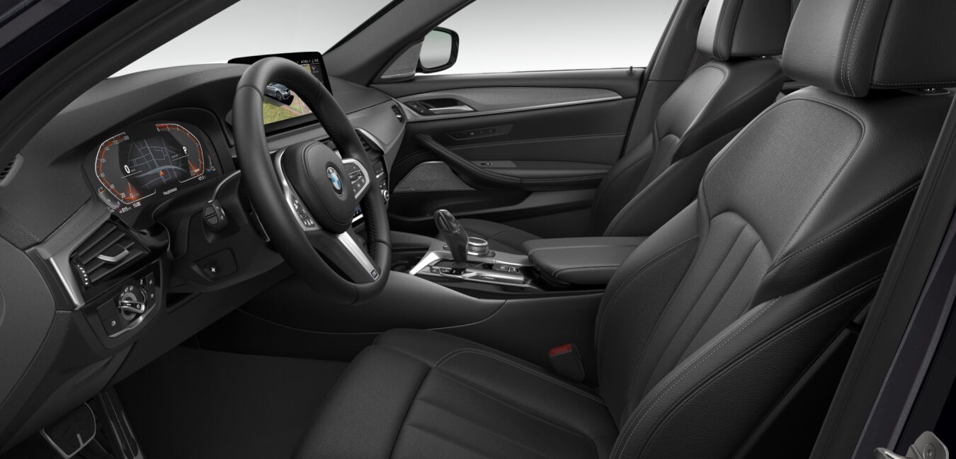 BMW BMW 5er im Innenraum seitlich BMW BMW 5er im Innenraum seitlich