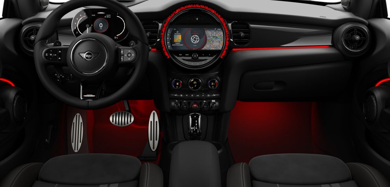 MINI MINI 3-T&uuml;rer im Innenraum von vorne