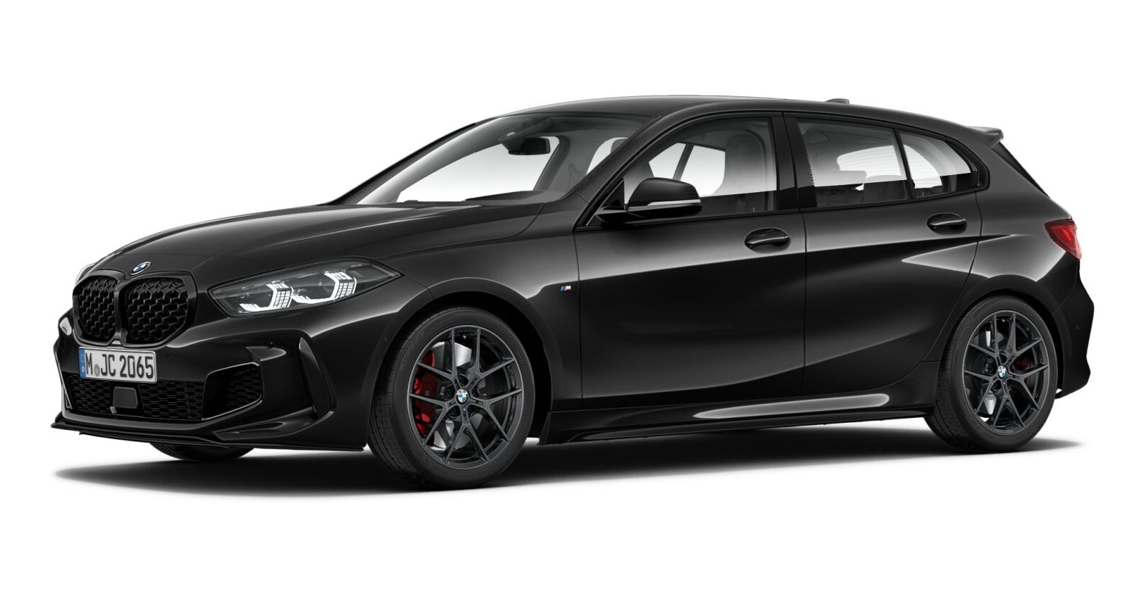 BMW M135i xDrive in Schwarz von vorne