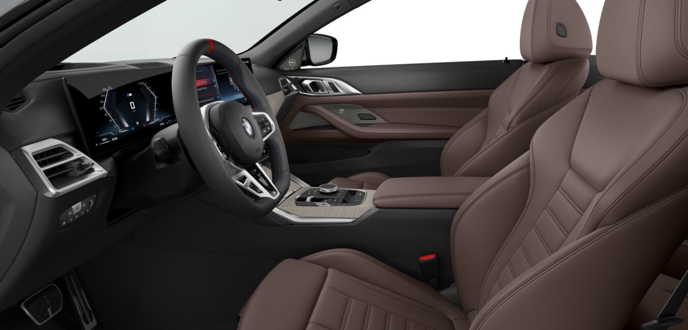 BMW BMW 4er im Innenraum seitlich BMW BMW 4er im Innenraum seitlich