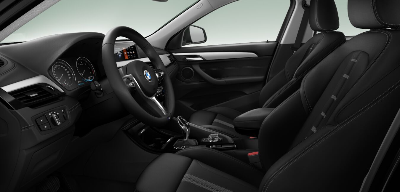 BMW BMW X im Innenraum seitlich BMW BMW X im Innenraum seitlich