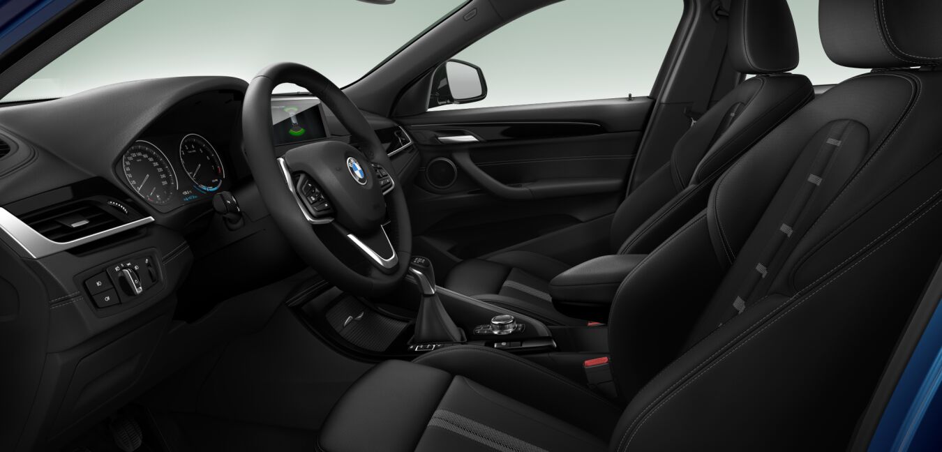 BMW BMW X im Innenraum seitlich BMW BMW X im Innenraum seitlich