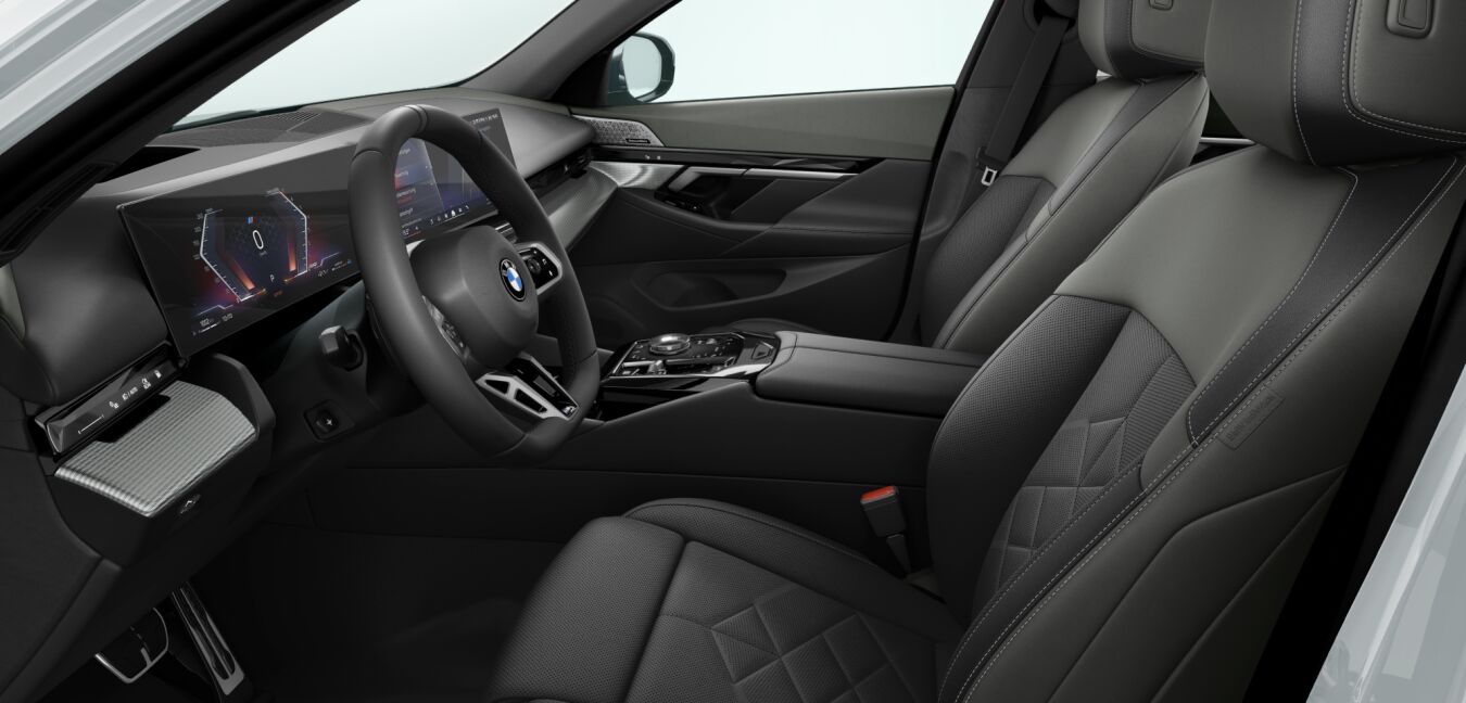 BMW BMW 5er im Innenraum seitlich BMW BMW 5er im Innenraum seitlich