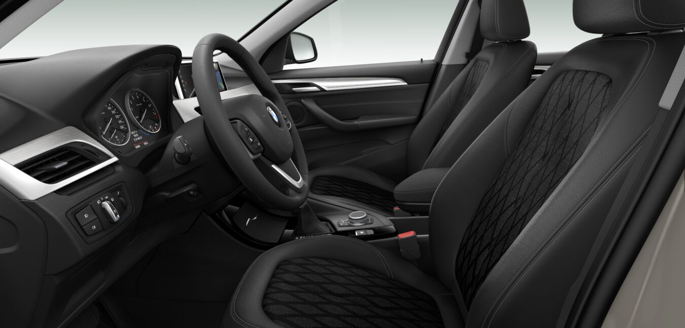 BMW BMW X im Innenraum seitlich BMW BMW X im Innenraum seitlich