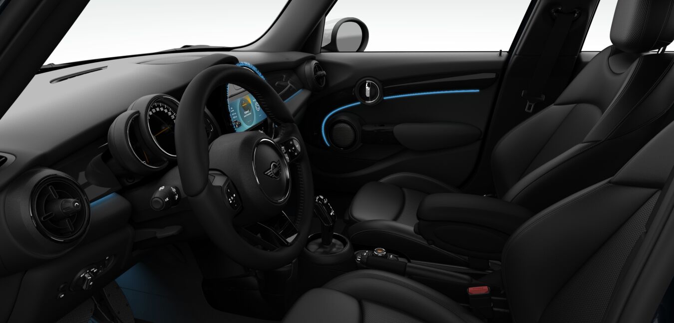 MINI MINI 5-T&uuml;rer im Innenraum seitlich