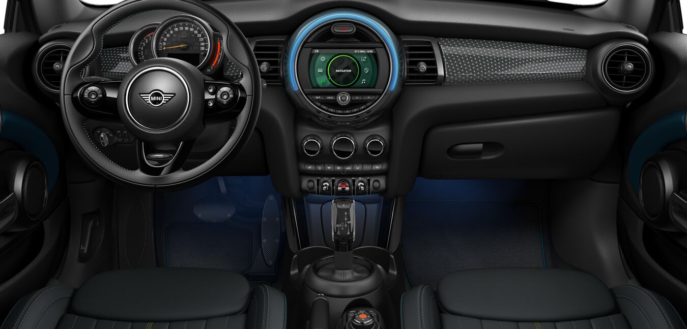 MINI MINI Cabrio im Innenraum von vorne MINI MINI Cabrio im Innenraum von vorne