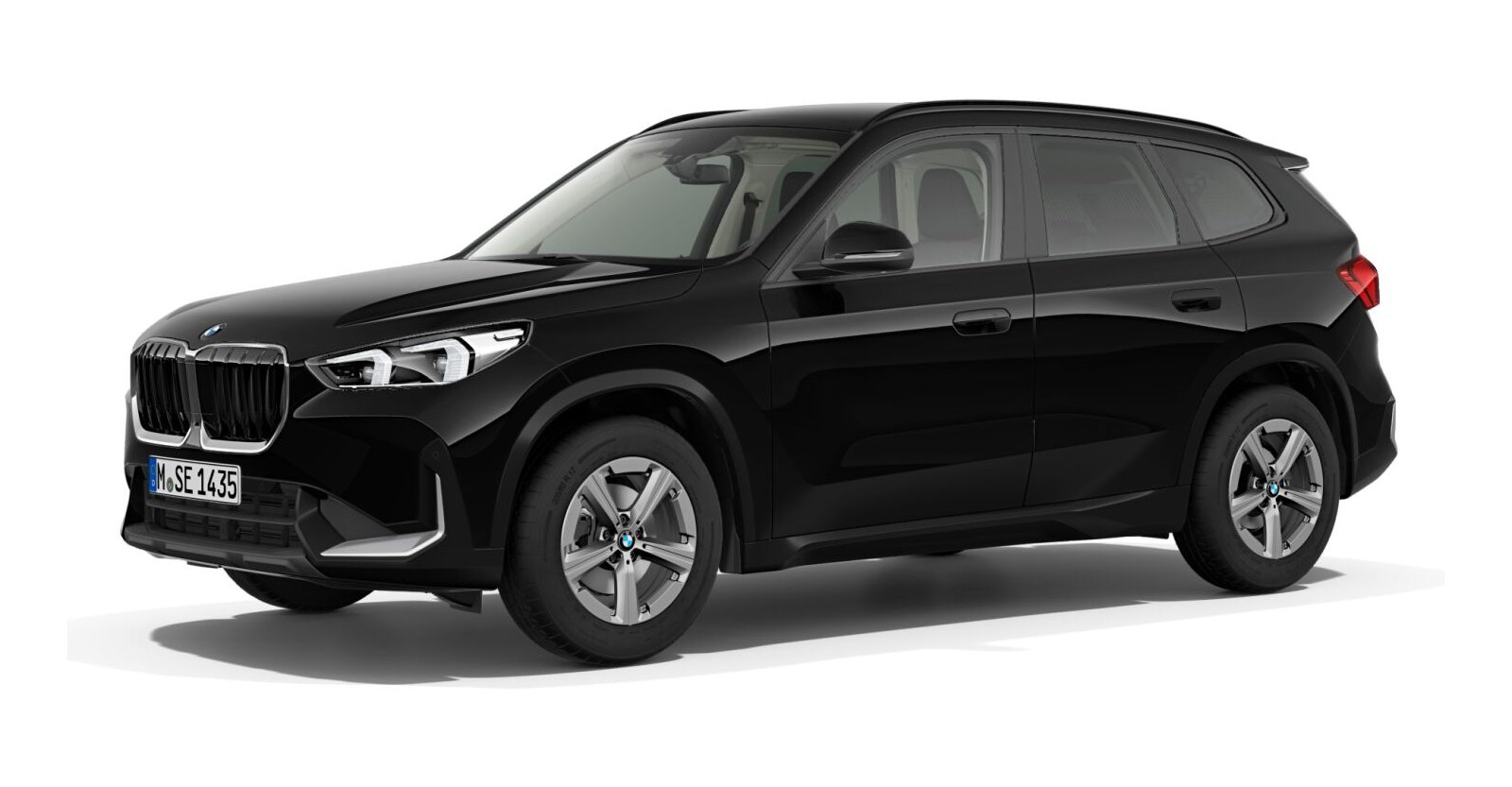 BMW X1 sDrive18d in Schwarz von vorne BMW X1 sDrive18d in Schwarz von vorne
