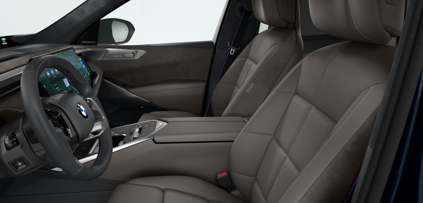 BMW BMW X im Innenraum seitlich
