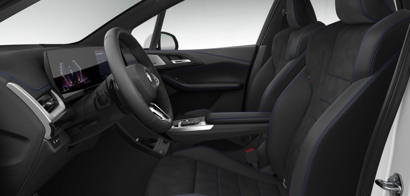 BMW BMW 2er im Innenraum seitlich BMW BMW 2er im Innenraum seitlich