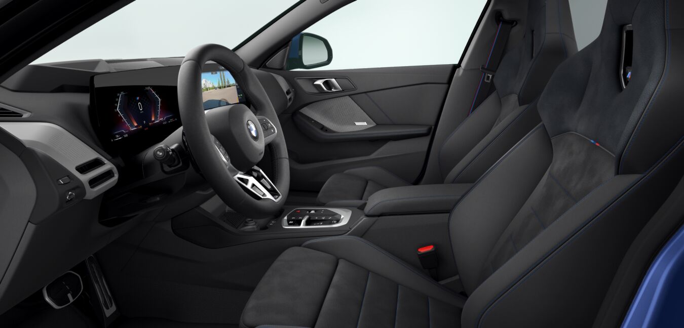 BMW BMW 2er im Innenraum seitlich BMW BMW 2er im Innenraum seitlich
