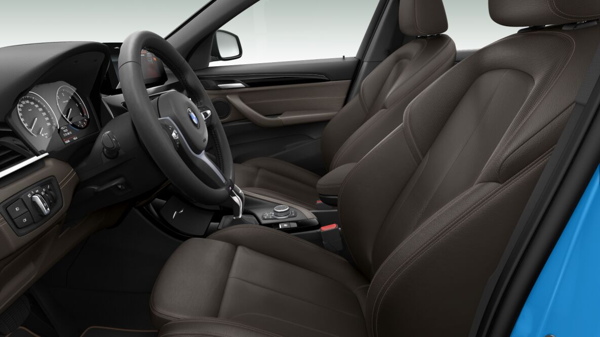 BMW BMW X im Innenraum seitlich BMW BMW X im Innenraum seitlich