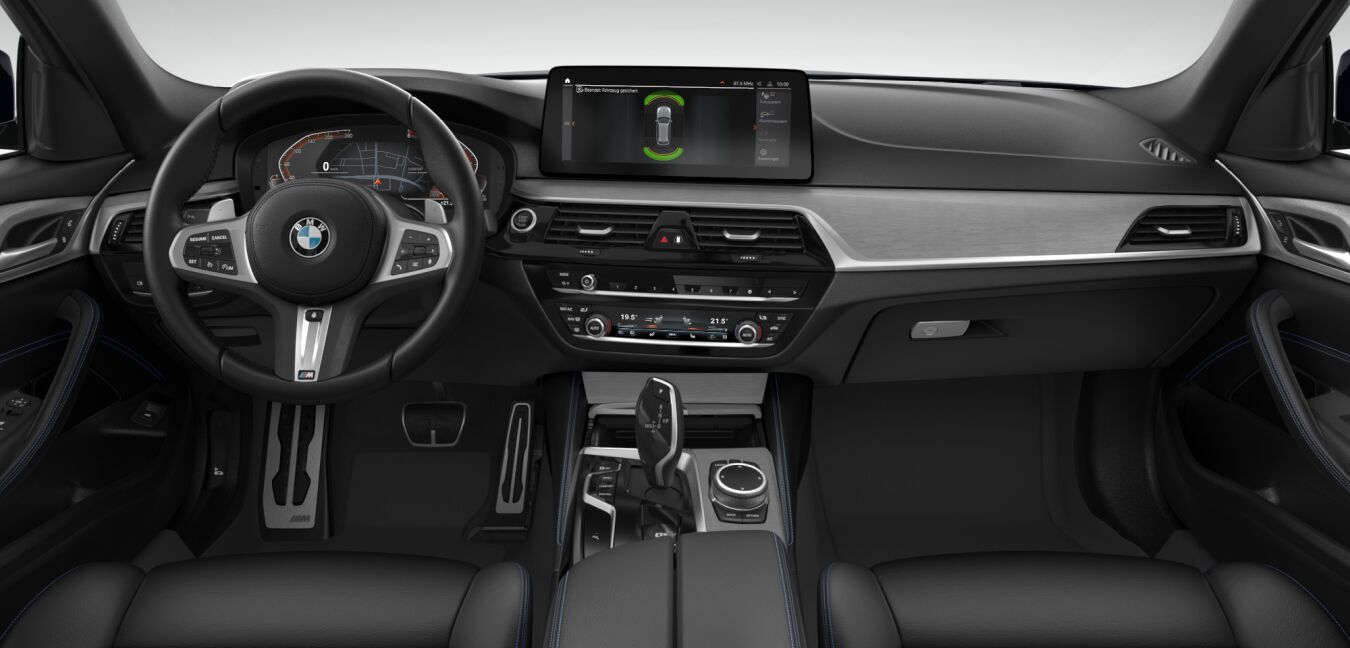 BMW BMW 5er im Innenraum von vorne BMW BMW 5er im Innenraum von vorne