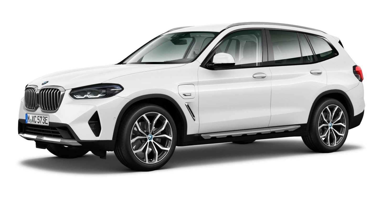 BMW X3 xDrive 30e in Weiß von vorne BMW X3 xDrive 30e in Weiß von vorne