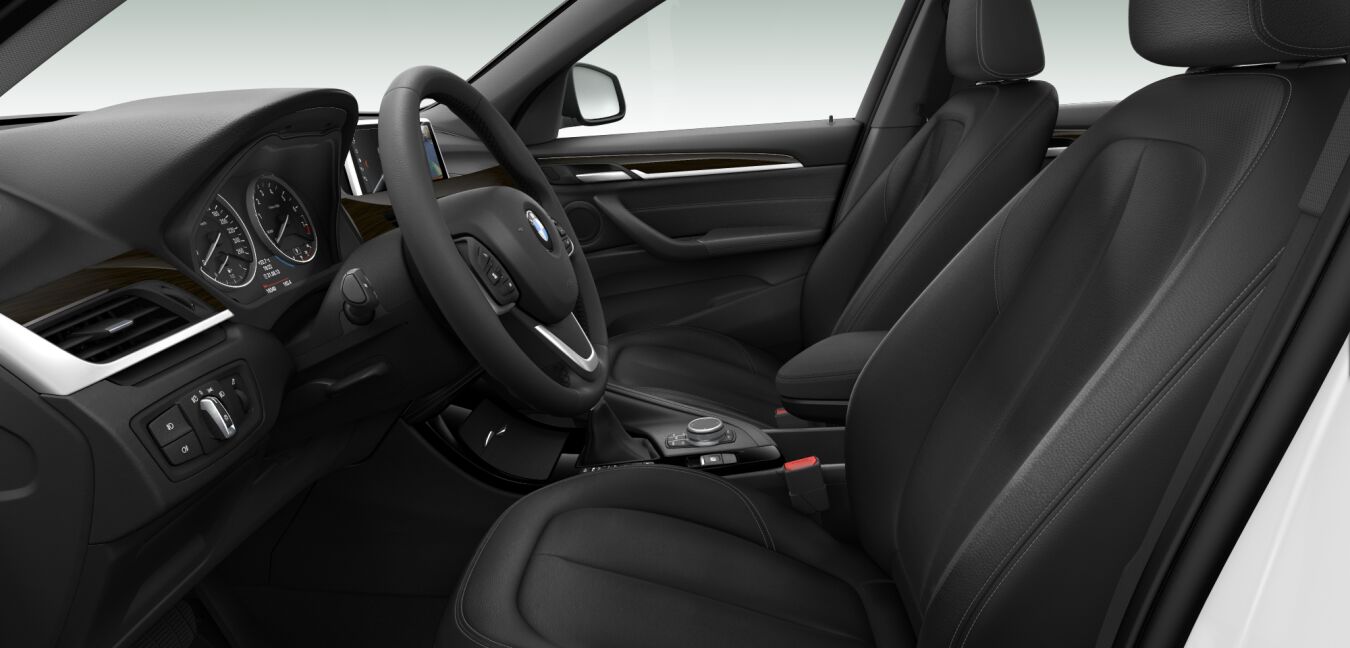 BMW BMW X im Innenraum seitlich BMW BMW X im Innenraum seitlich