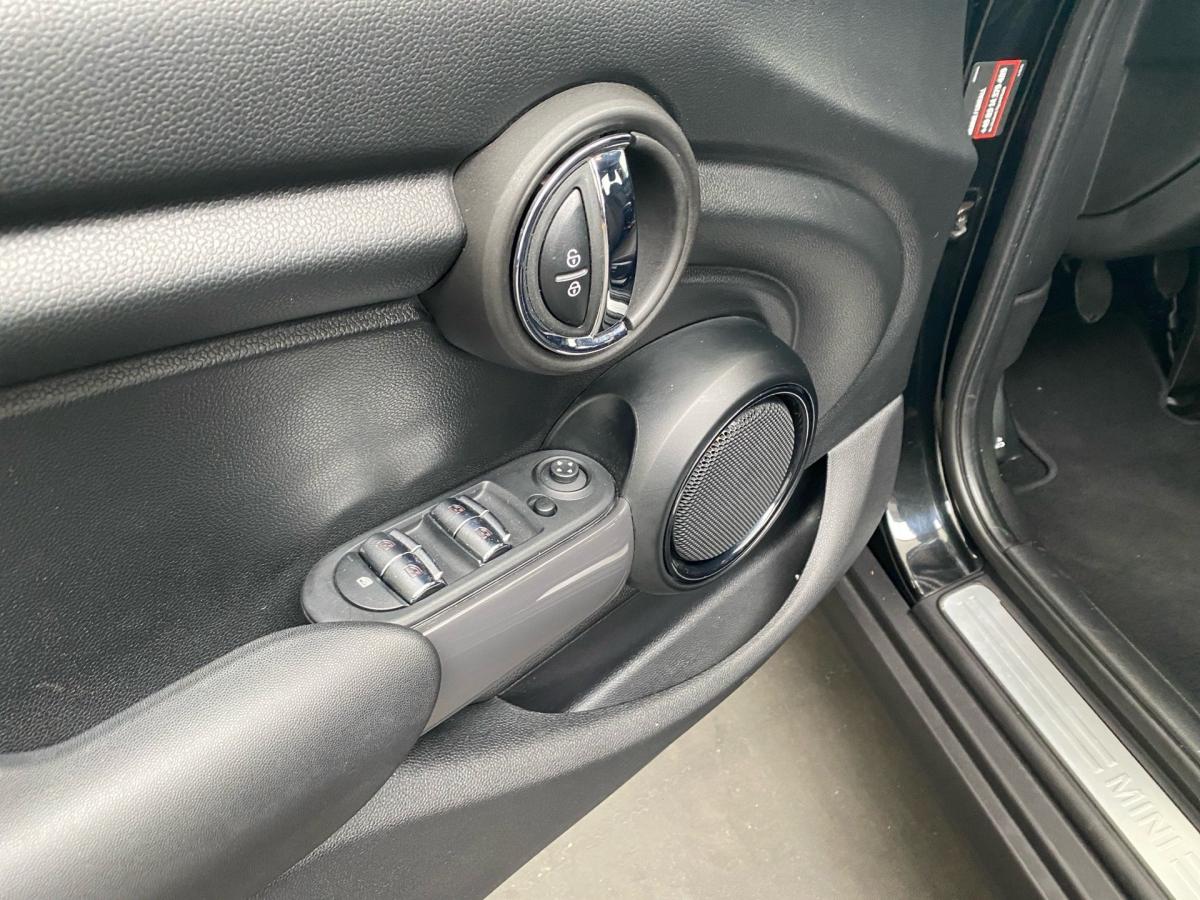 Originalaufnahme des Fahrzeugs Originalaufnahme des Fahrzeugs