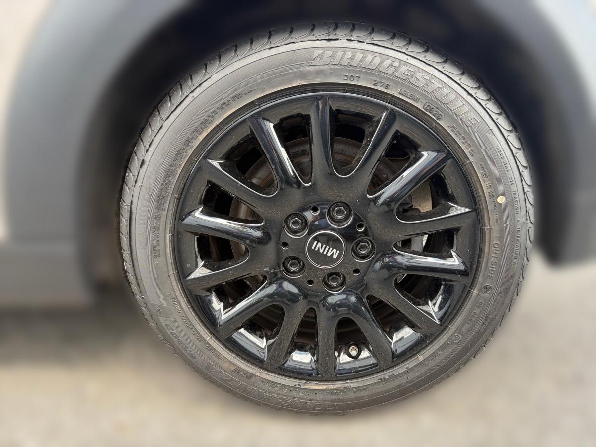 Originalaufnahme des Fahrzeugs Originalaufnahme des Fahrzeugs