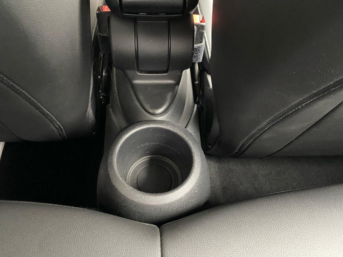Originalaufnahme des Fahrzeugs Originalaufnahme des Fahrzeugs