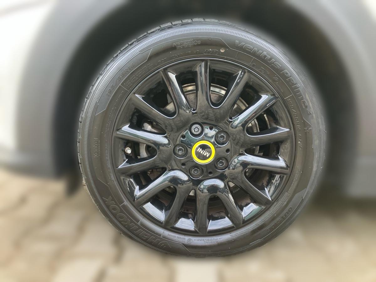 Originalaufnahme des Fahrzeugs Originalaufnahme des Fahrzeugs