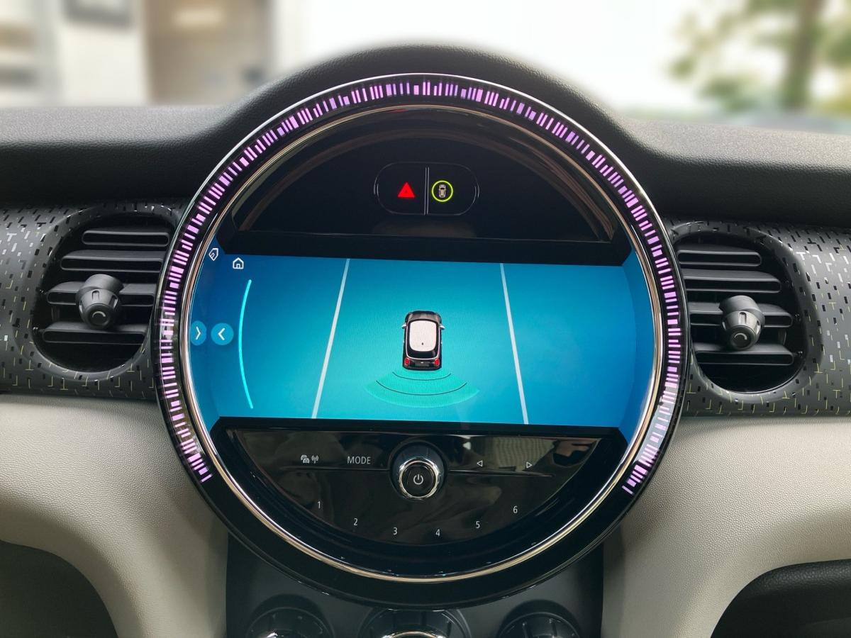 Originalaufnahme des Fahrzeugs Originalaufnahme des Fahrzeugs