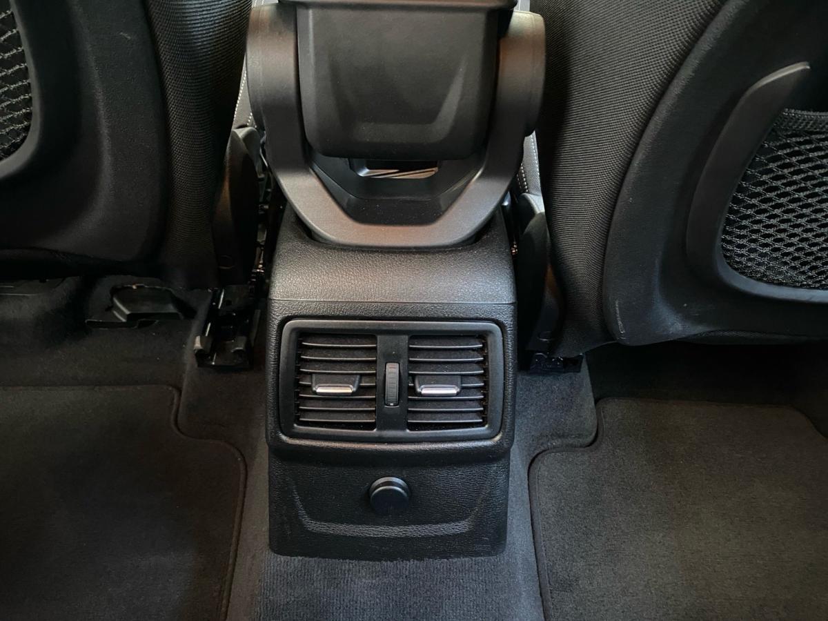 Originalaufnahme des Fahrzeugs Originalaufnahme des Fahrzeugs