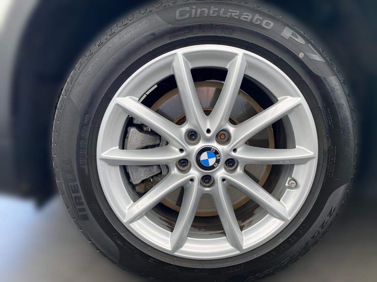 Originalaufnahme des Fahrzeugs Originalaufnahme des Fahrzeugs