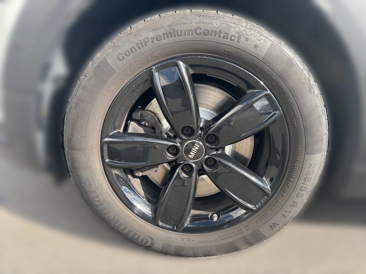 Originalaufnahme des Fahrzeugs Originalaufnahme des Fahrzeugs