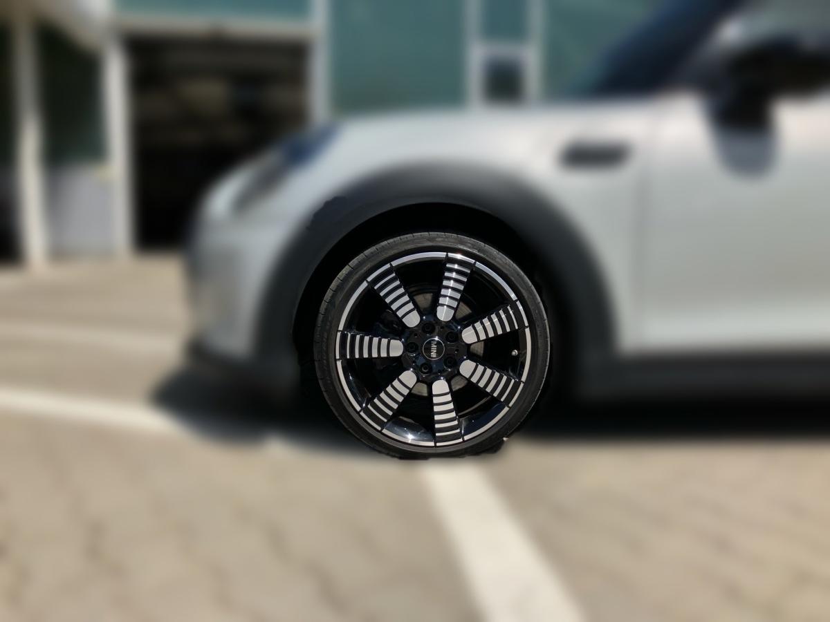 Originalaufnahme des Fahrzeugs Originalaufnahme des Fahrzeugs