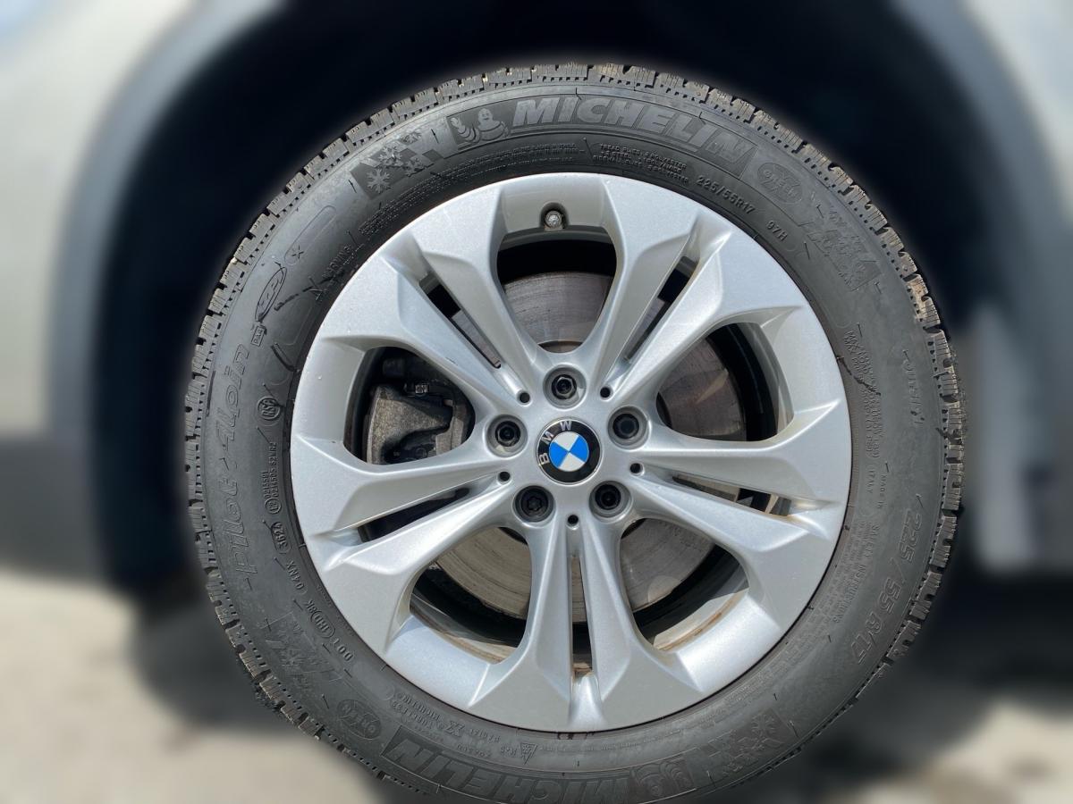 Originalaufnahme des Fahrzeugs Originalaufnahme des Fahrzeugs