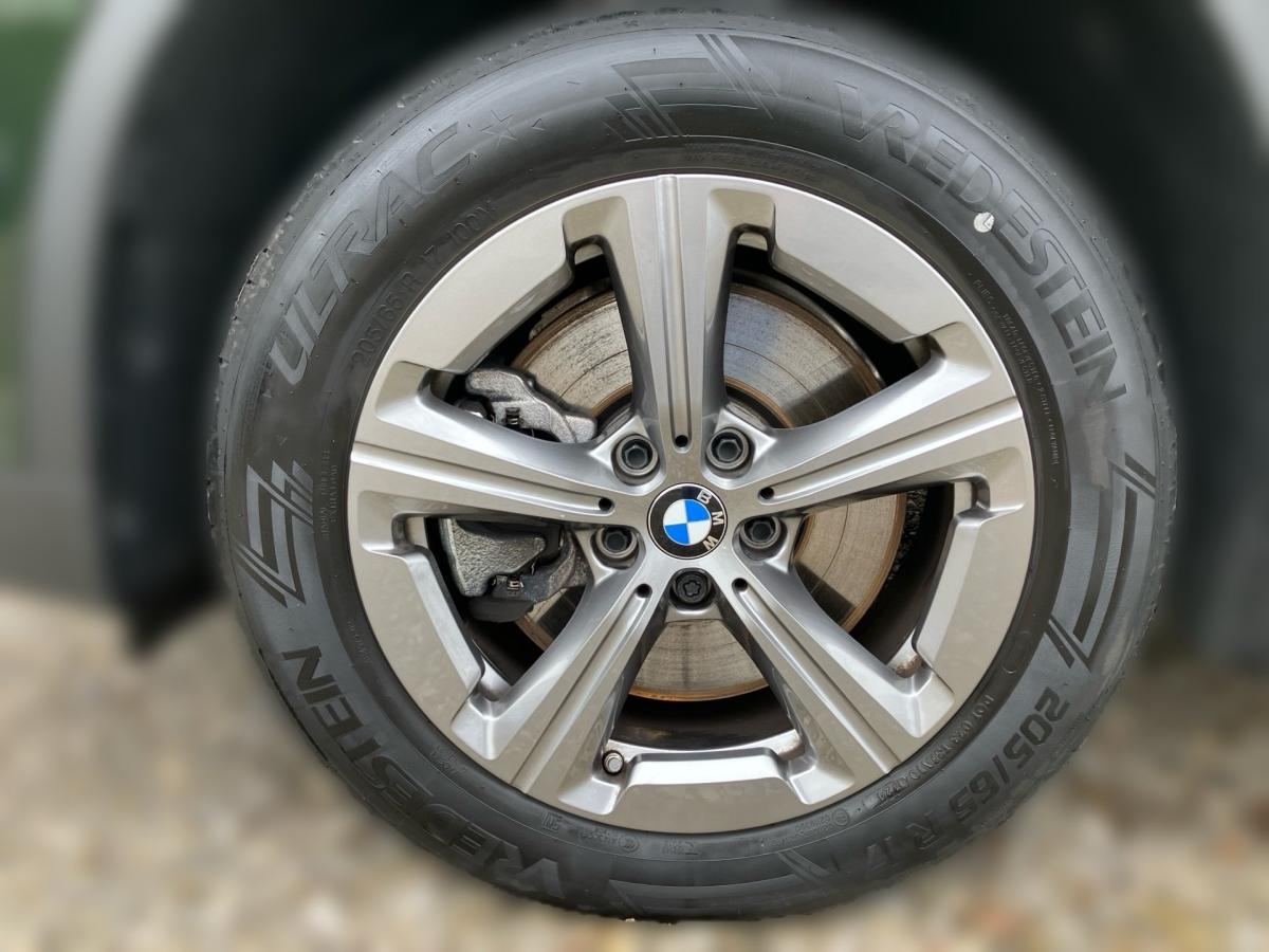 Originalaufnahme des Fahrzeugs Originalaufnahme des Fahrzeugs