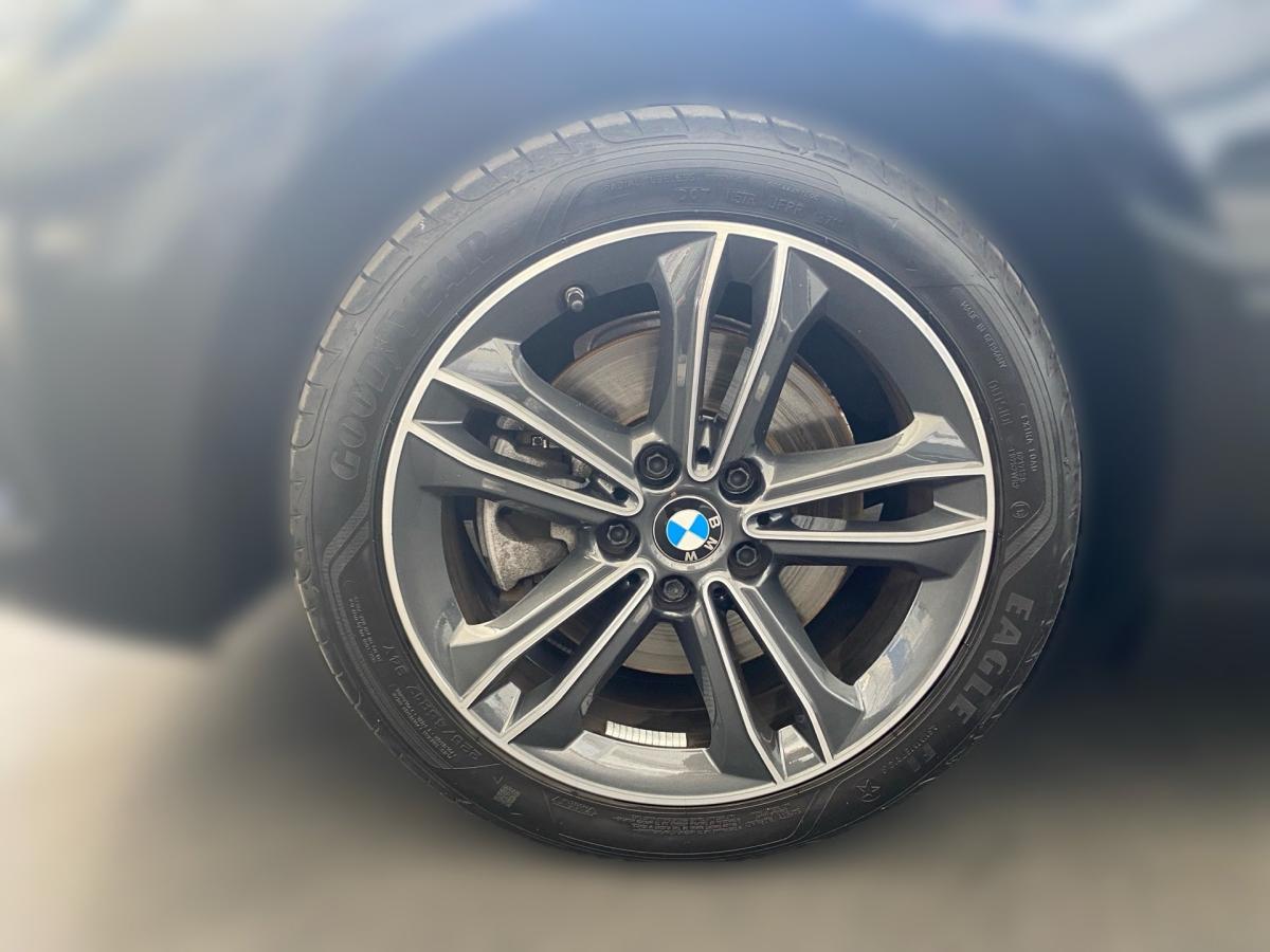 Originalaufnahme des Fahrzeugs Originalaufnahme des Fahrzeugs