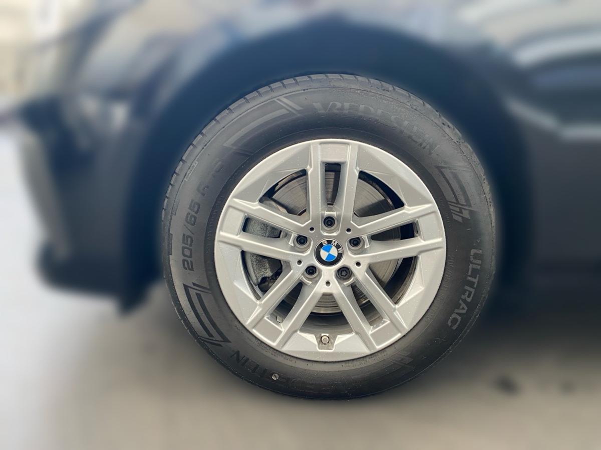 Originalaufnahme des Fahrzeugs Originalaufnahme des Fahrzeugs