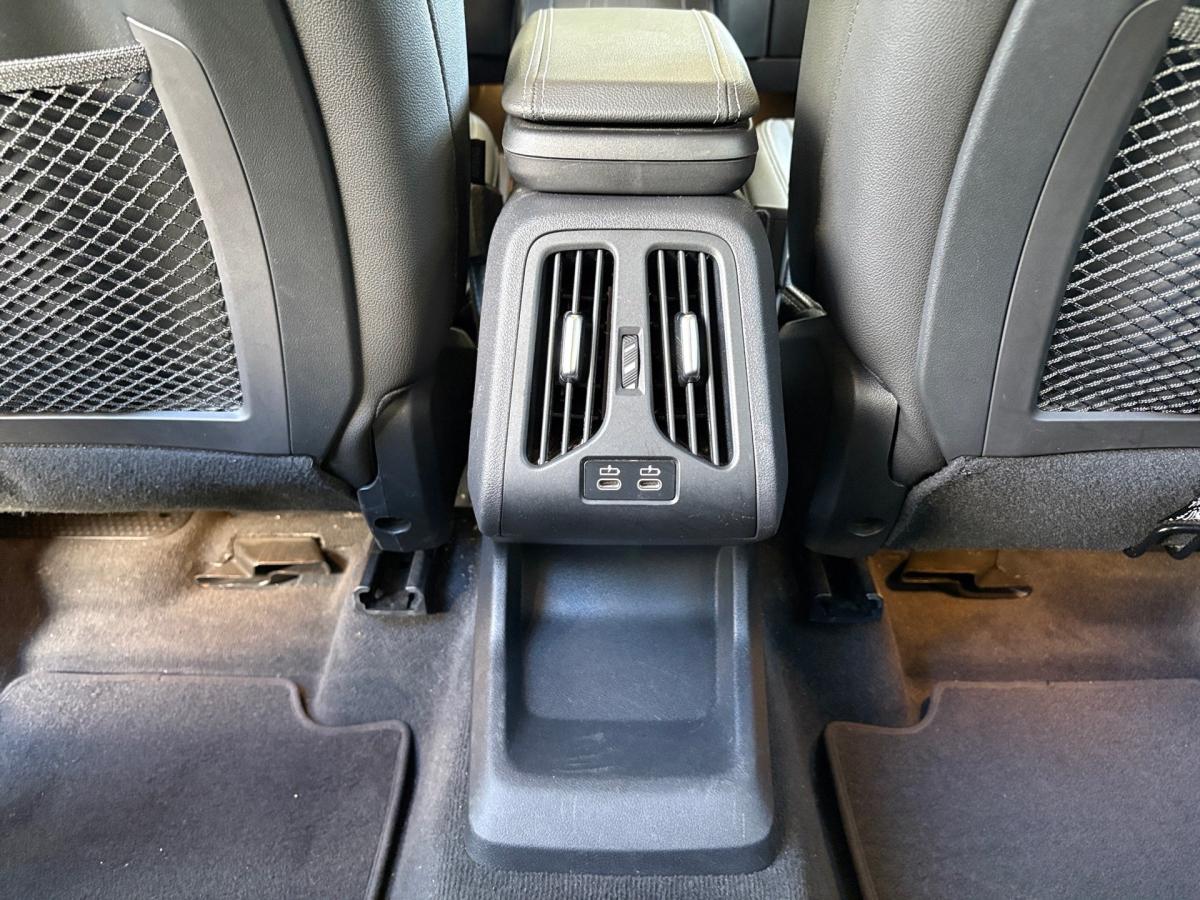 Originalaufnahme des Fahrzeugs Originalaufnahme des Fahrzeugs