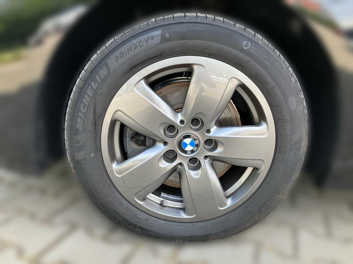 Originalaufnahme des Fahrzeugs Originalaufnahme des Fahrzeugs