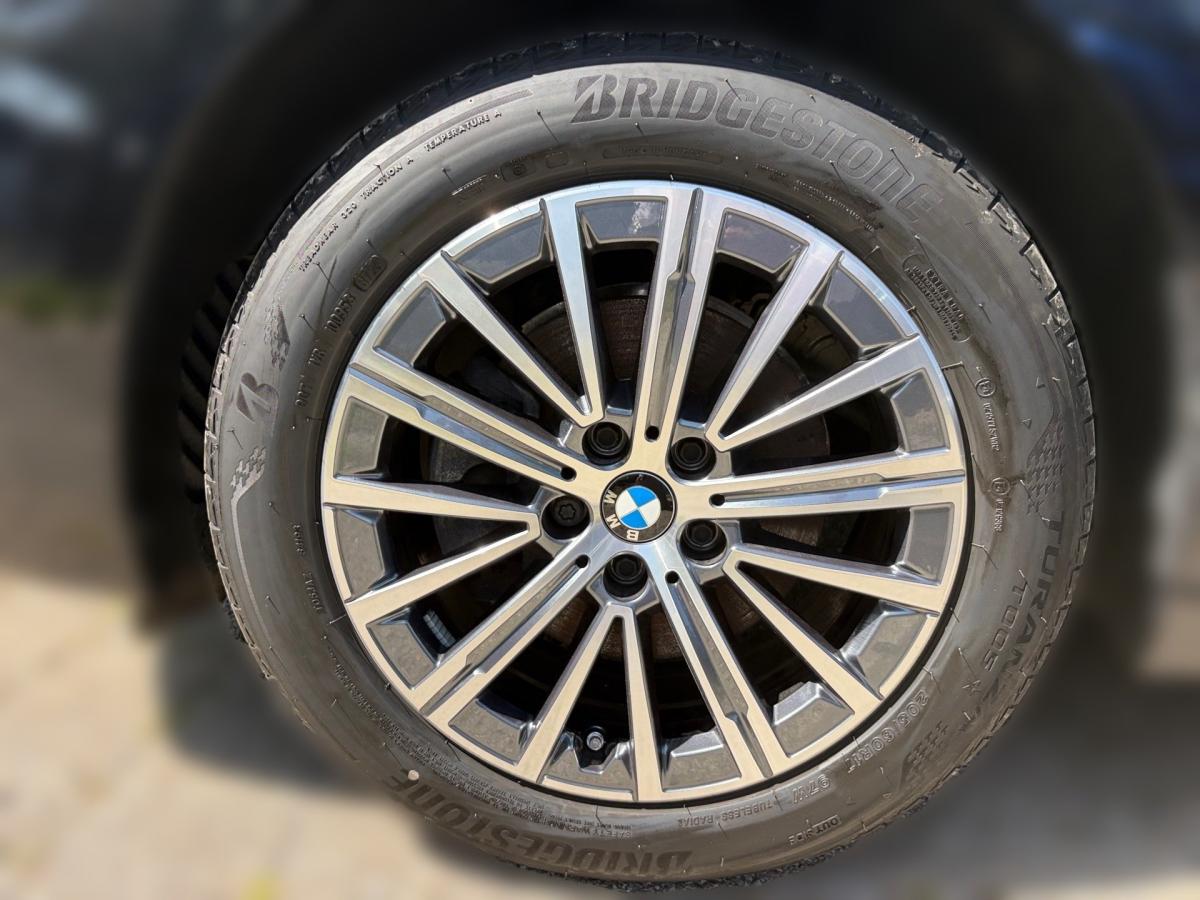 Originalaufnahme des Fahrzeugs