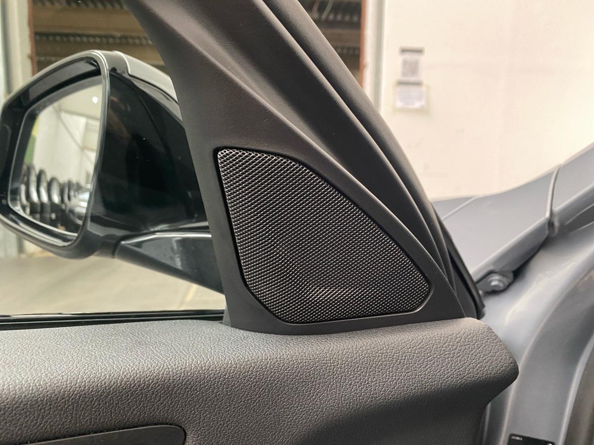 Originalaufnahme des Fahrzeugs Originalaufnahme des Fahrzeugs