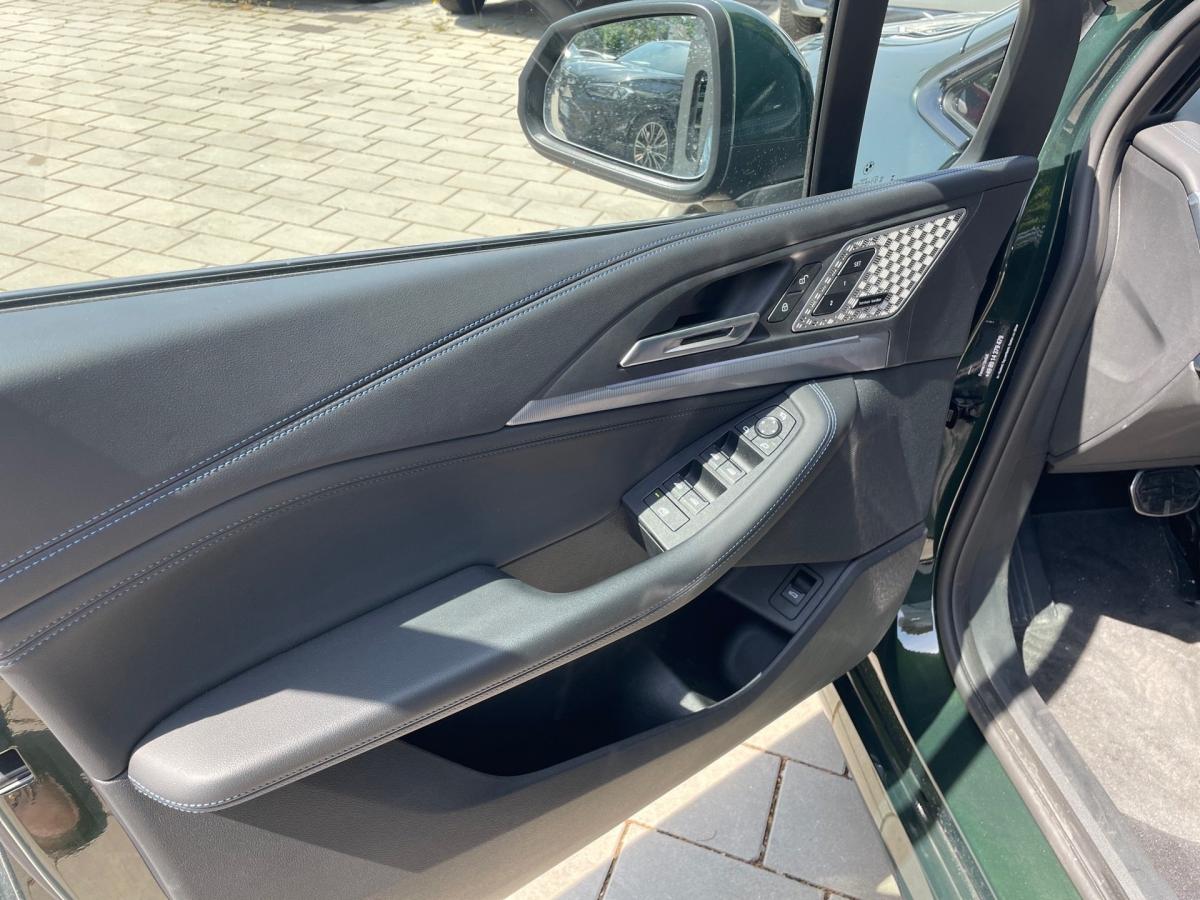 Originalaufnahme des Fahrzeugs Originalaufnahme des Fahrzeugs