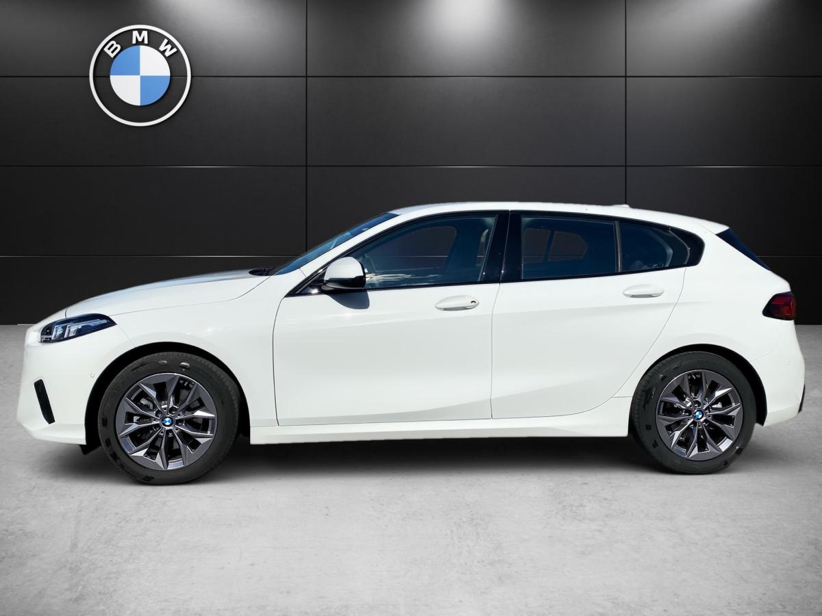 BMW 120 mit Detailansicht auf die Felgen