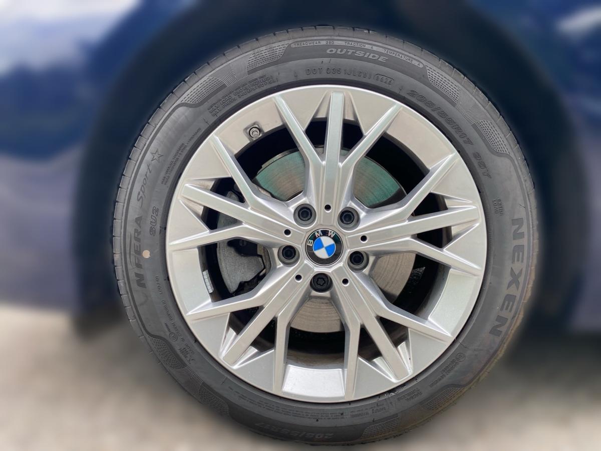 Originalaufnahme des Fahrzeugs Originalaufnahme des Fahrzeugs