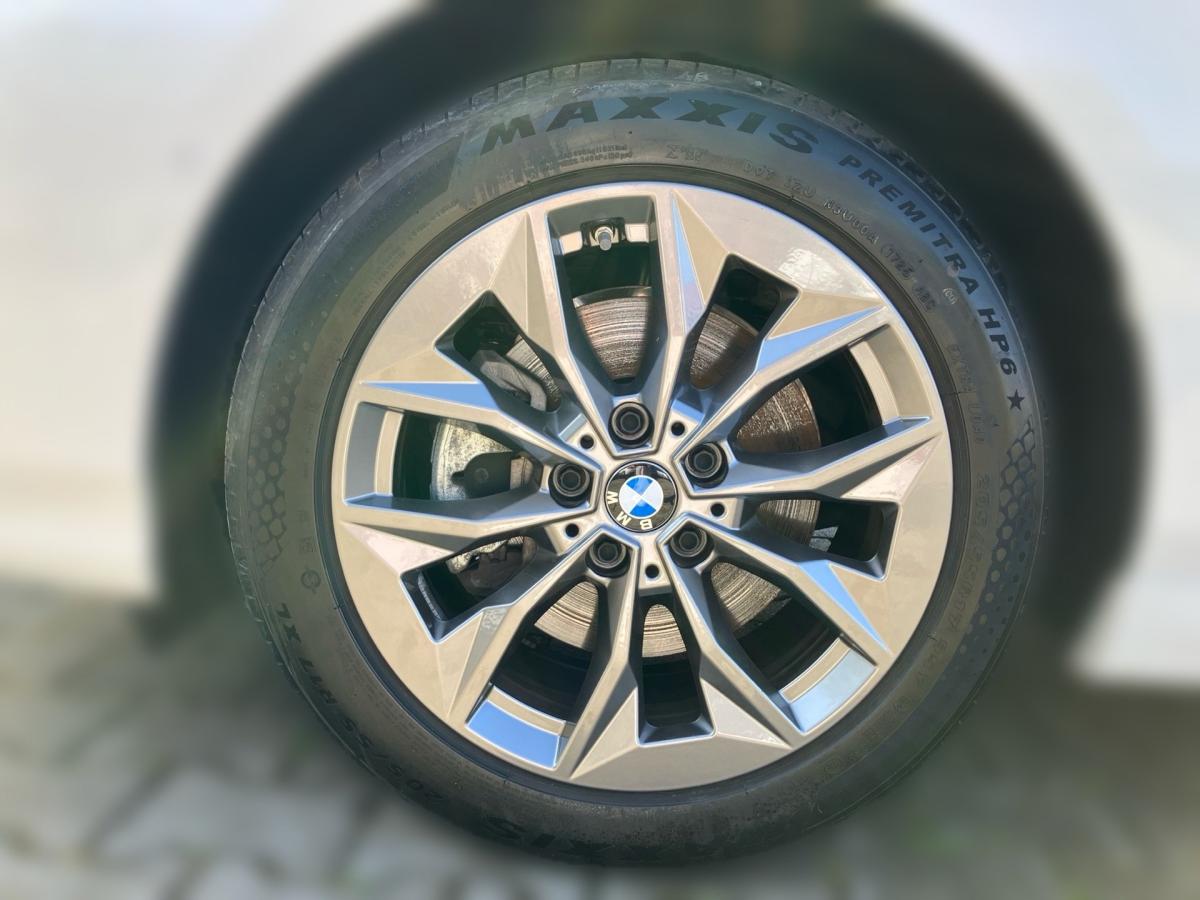 Originalaufnahme des Fahrzeugs Originalaufnahme des Fahrzeugs