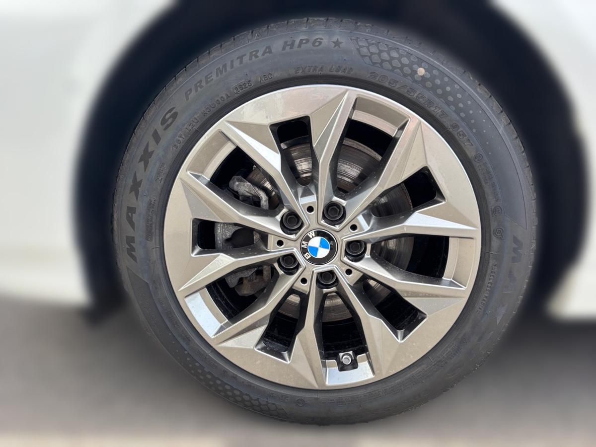 Originalaufnahme des Fahrzeugs Originalaufnahme des Fahrzeugs