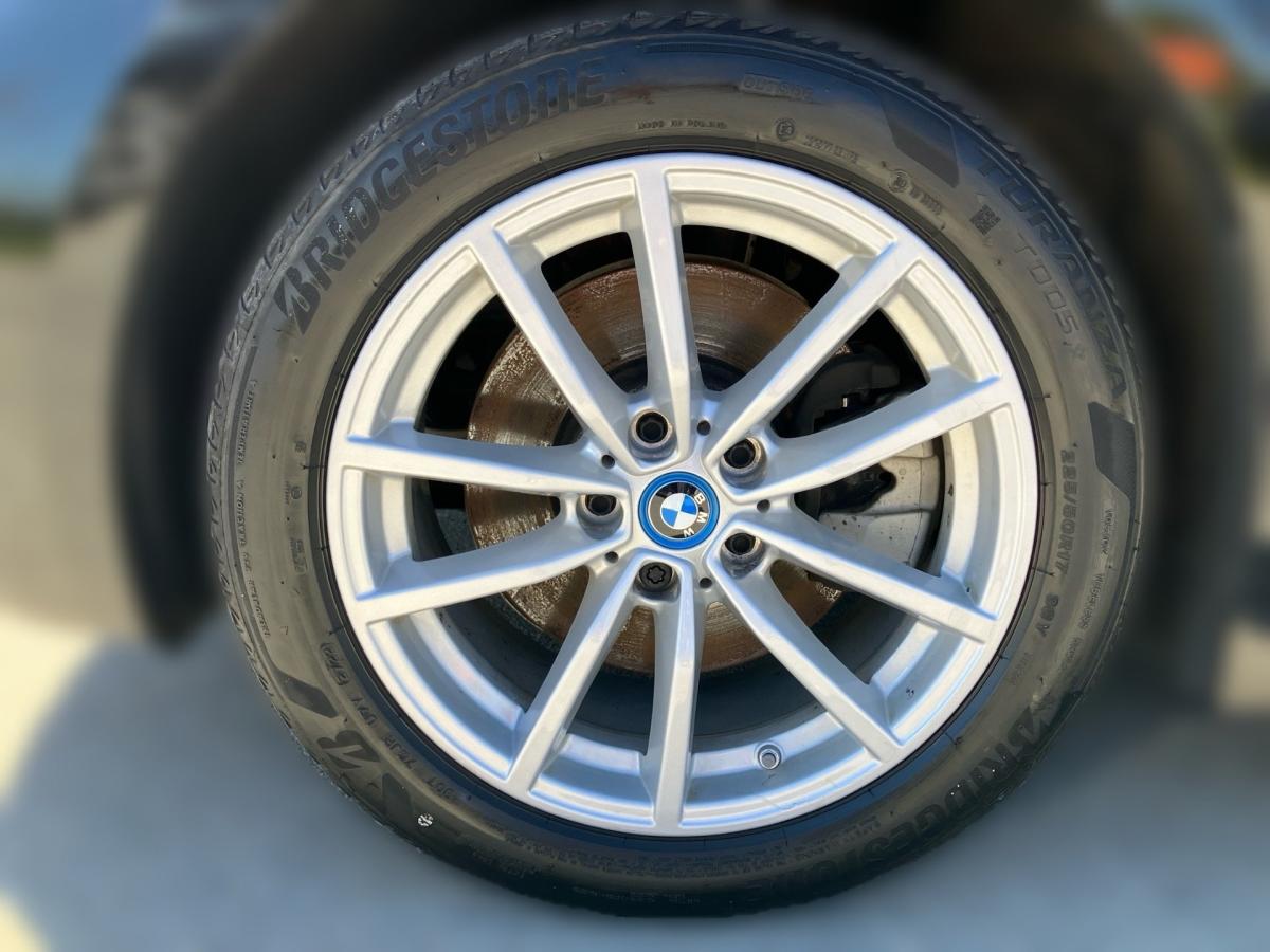 Originalaufnahme des Fahrzeugs Originalaufnahme des Fahrzeugs