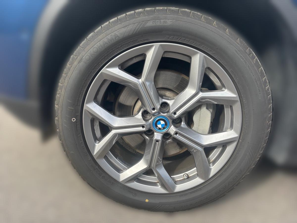Originalaufnahme des Fahrzeugs Originalaufnahme des Fahrzeugs