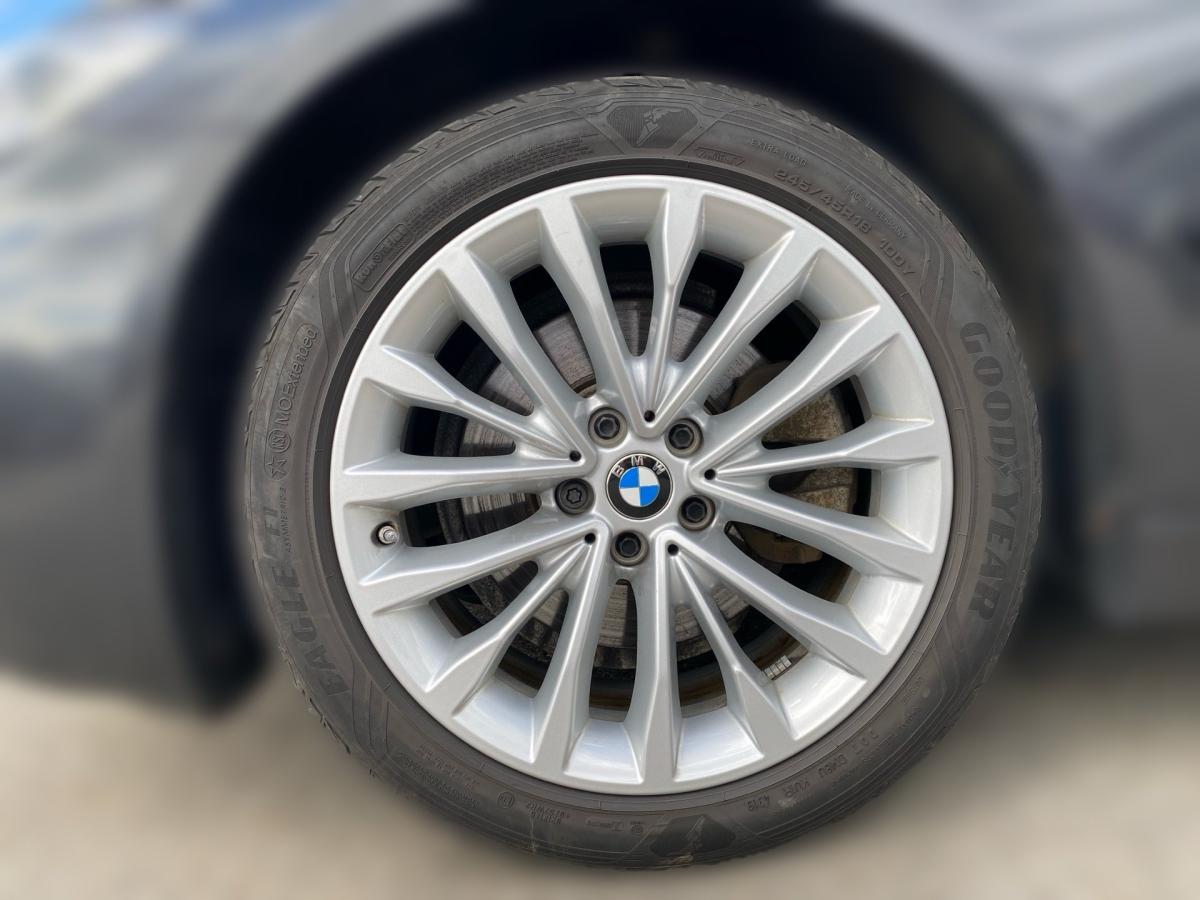 Originalaufnahme des Fahrzeugs Originalaufnahme des Fahrzeugs