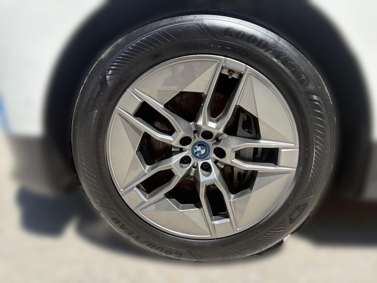 Originalaufnahme des Fahrzeugs Originalaufnahme des Fahrzeugs