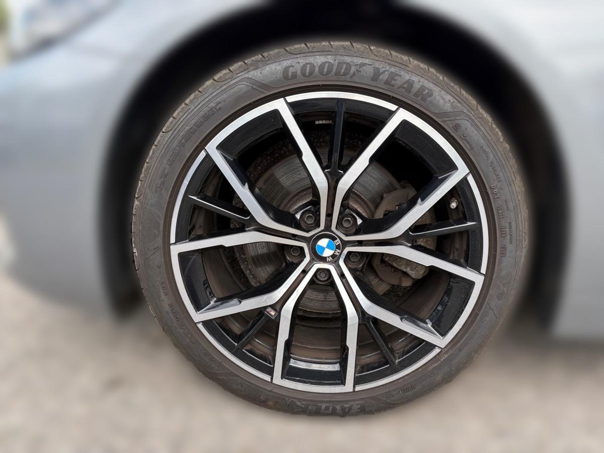 Originalaufnahme des Fahrzeugs Originalaufnahme des Fahrzeugs