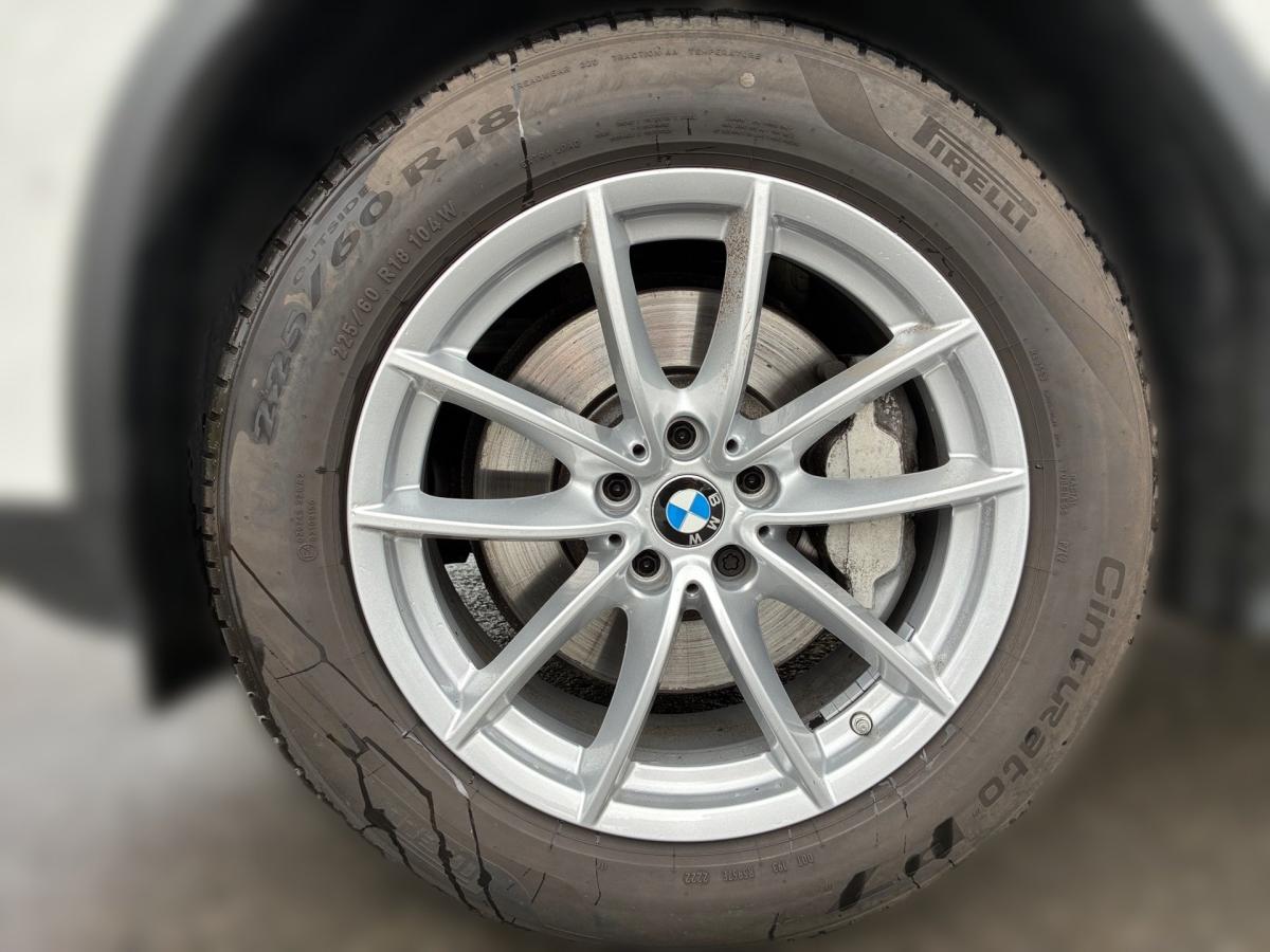 Originalaufnahme des Fahrzeugs Originalaufnahme des Fahrzeugs