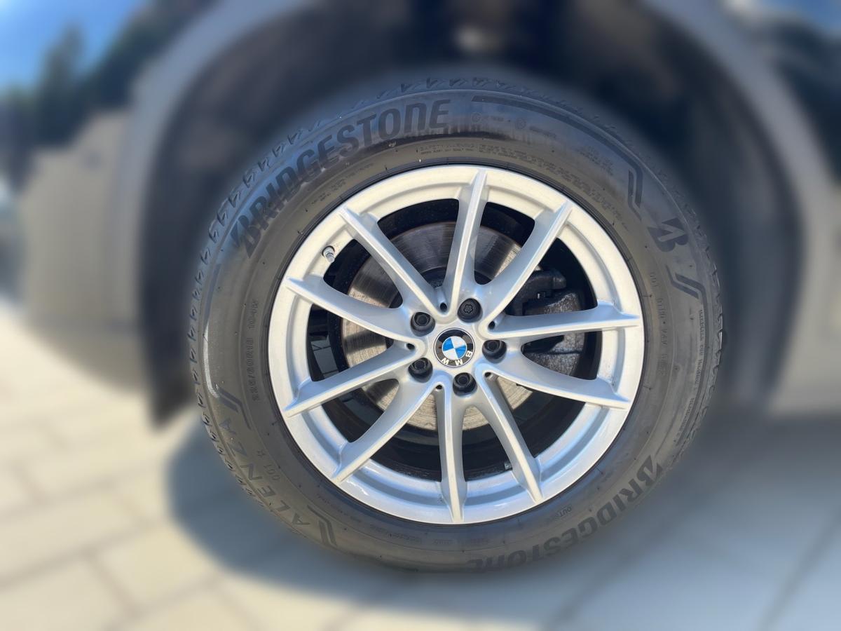 Originalaufnahme des Fahrzeugs Originalaufnahme des Fahrzeugs